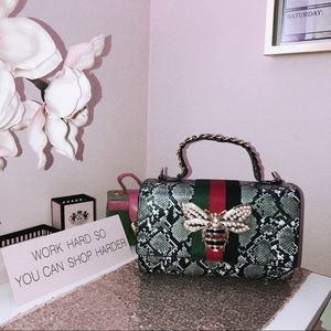 🐝Boho Bee Crossbody Handbag🐝